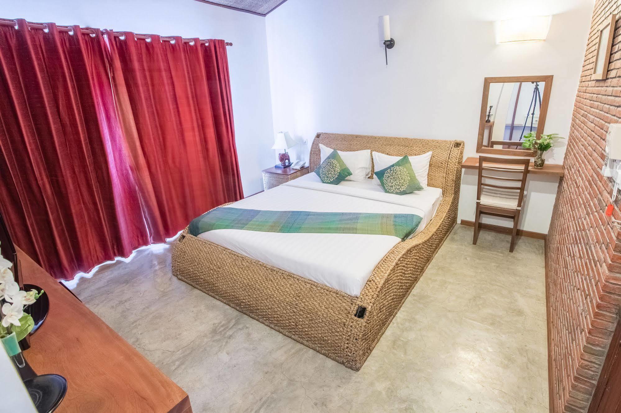 Casa Villa Independence Πνομ Πενχ Εξωτερικό φωτογραφία
